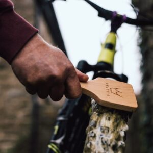 Szczotka do opon PEATY’S Tyre Brush